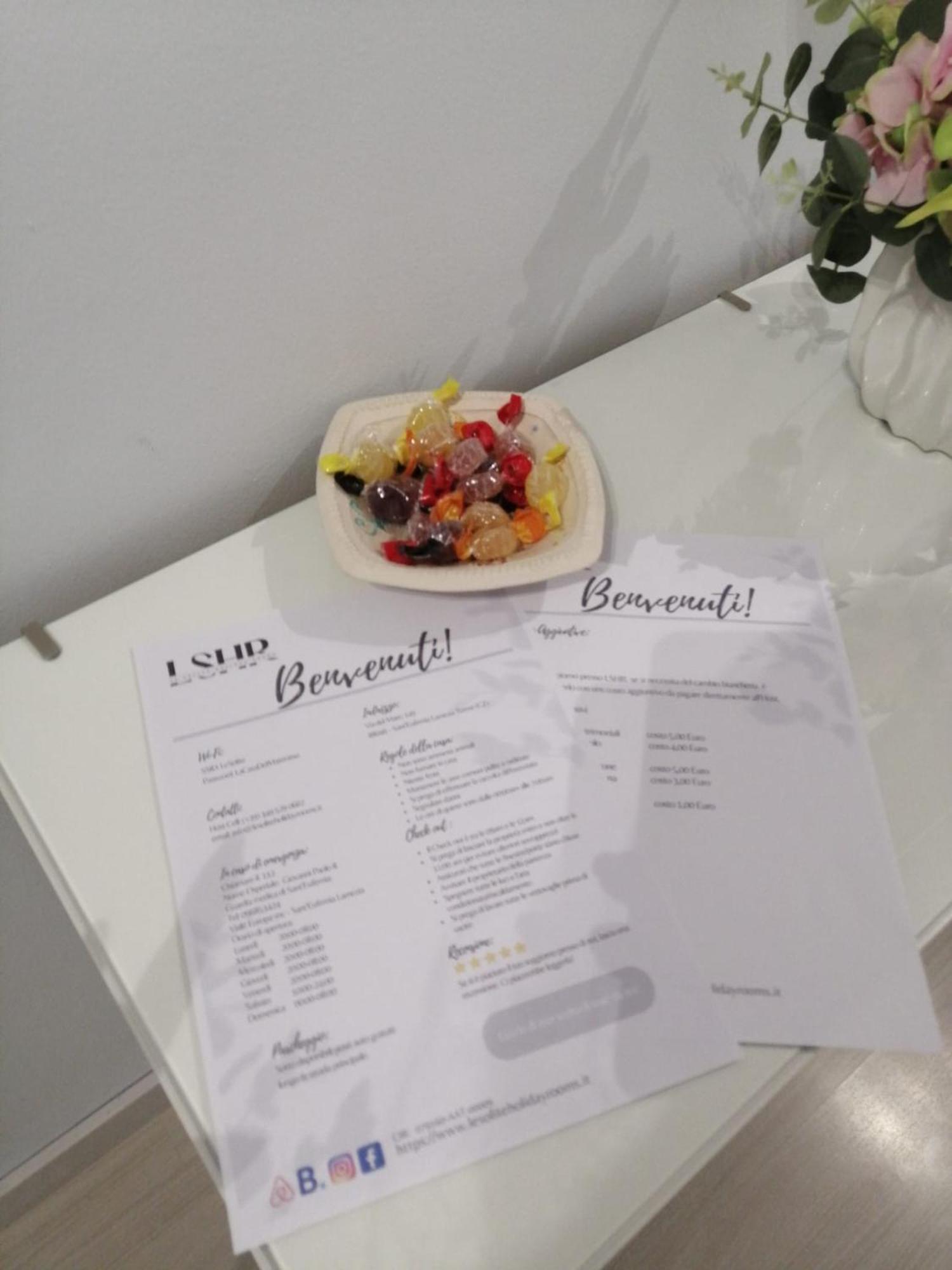 Le Solite Holiday Rooms 산테우페미아 라메지아 외부 사진