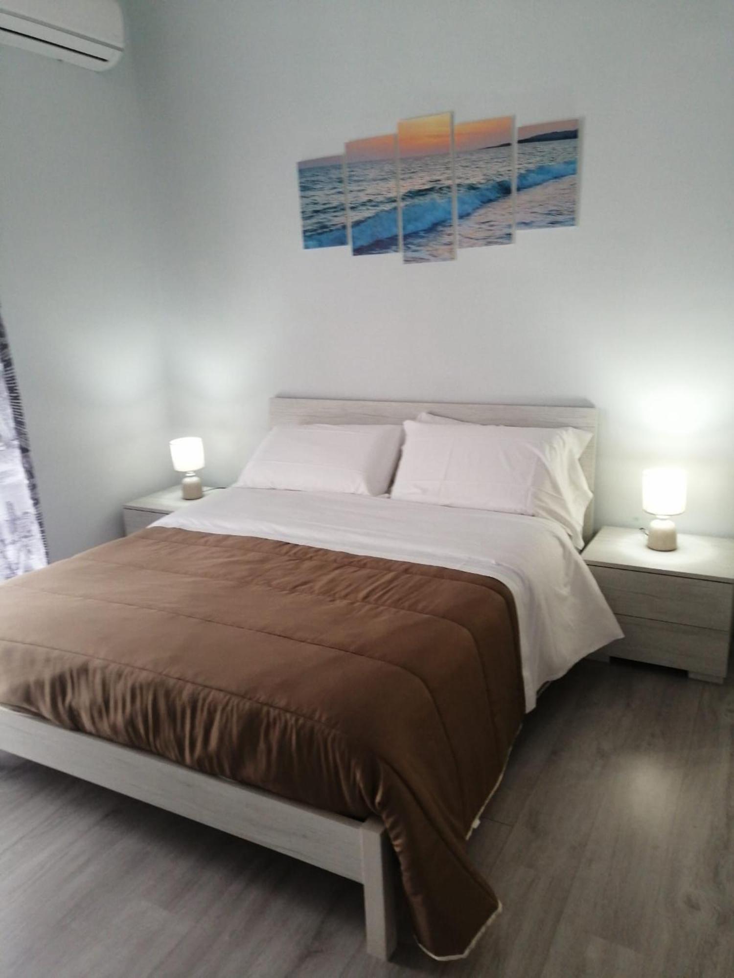 Le Solite Holiday Rooms 산테우페미아 라메지아 외부 사진